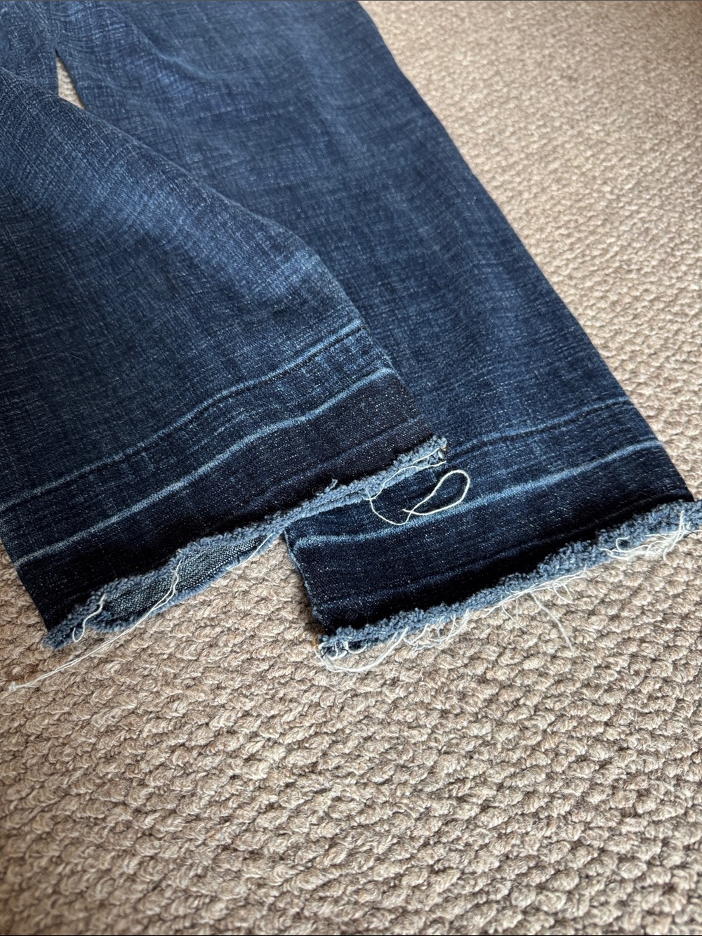 Kut from the Kloth Medium Blue Straight Leg Jeans - Picture 6 of 11